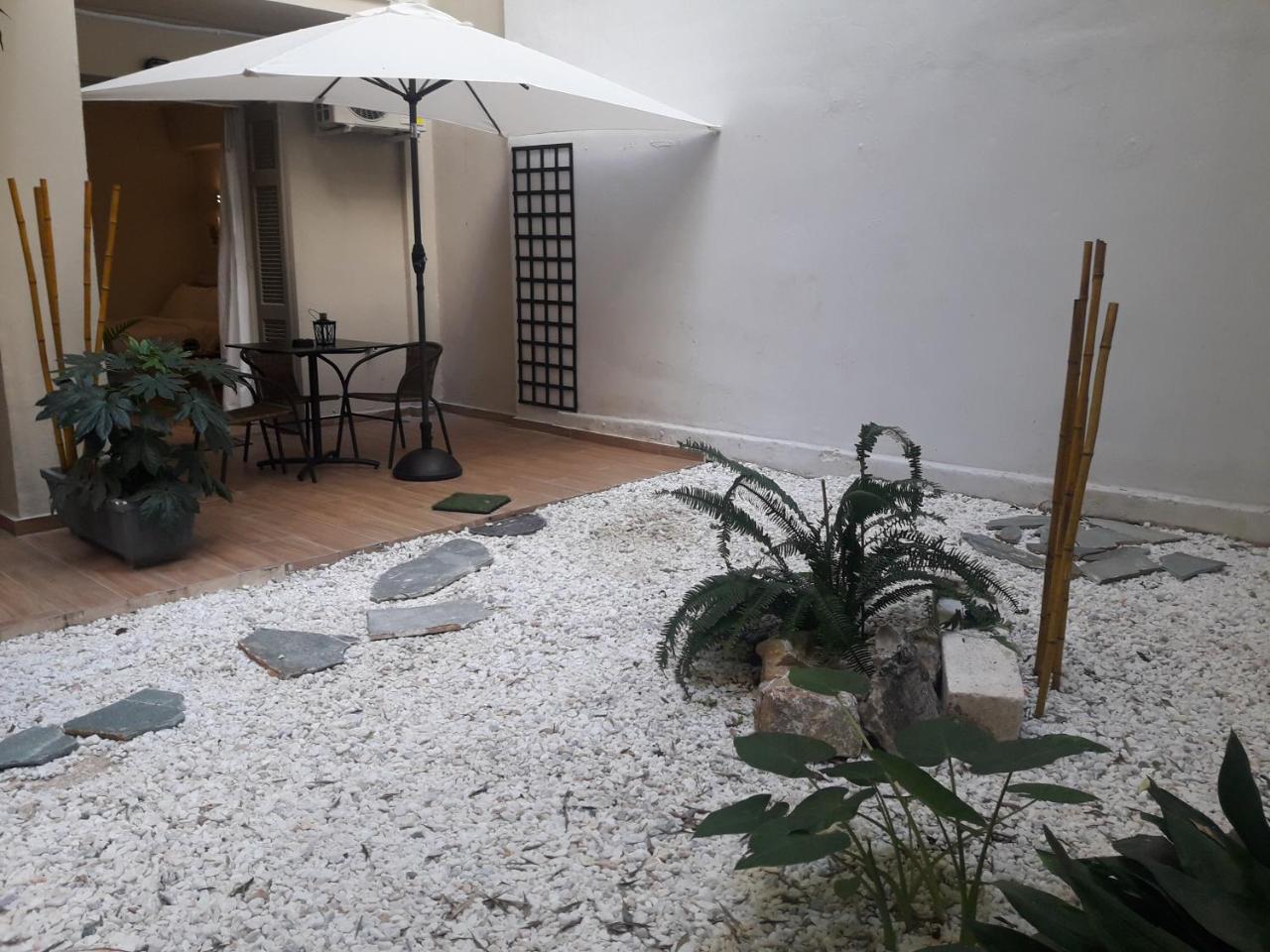 Studio Posh With Garden In Kolonaki Athènes Extérieur photo